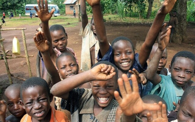 Uganda children 2